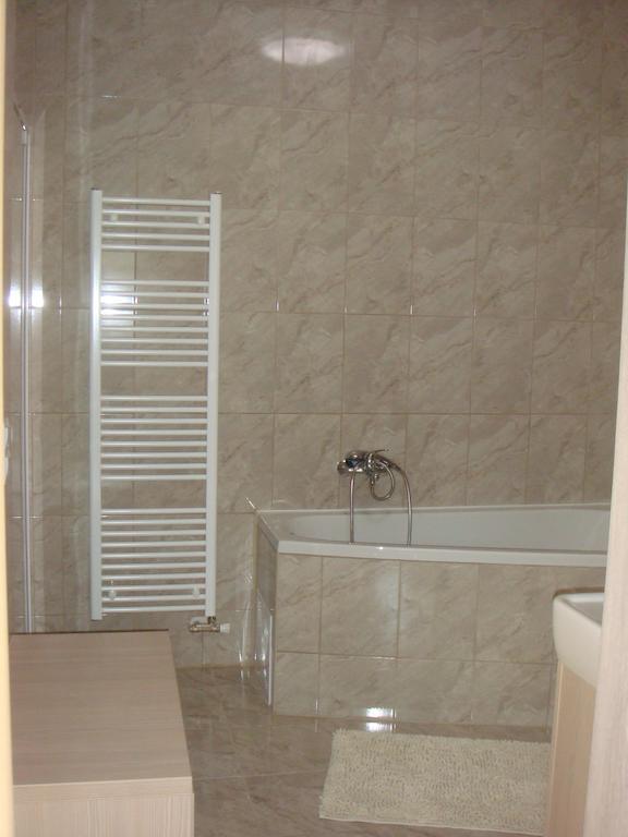 Apartman Kurdejov Hustopece Exterior photo